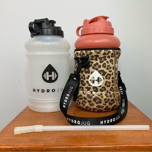 Hydro Jug pro 2.2 Litres/73 oz water bottle set of 2 with 1 sleeve and 1 straw